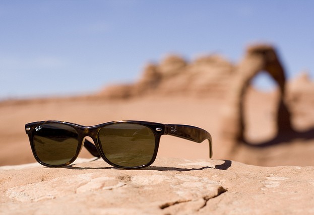 rayban-scam-facebook-623x427